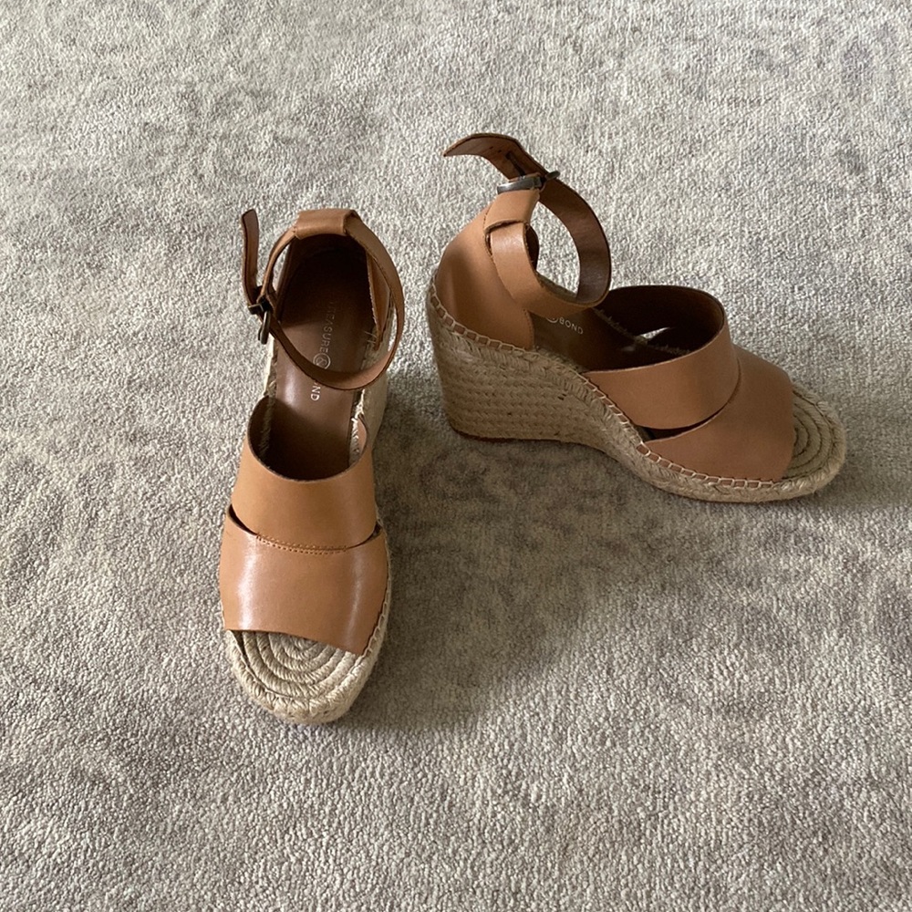 Tan wedges
